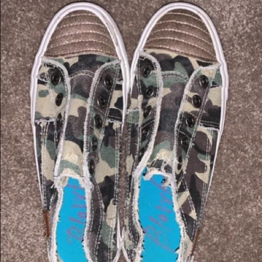 Blowfish Sneakers